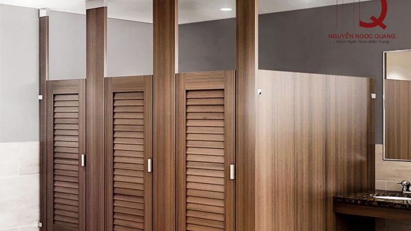 Vách ngăn gỗ có tuổi thọ lâu bền, chống trầy xước, đẹp và an toàn cho người sử dụng